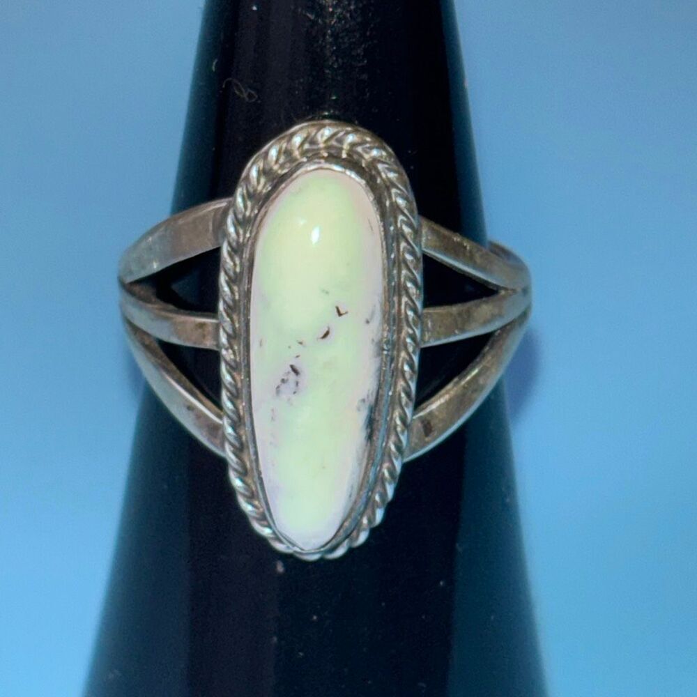 Navajo E Yazzle signed sterling silver/white larimar cabochon ring 3 strand 6.5